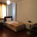 Hotel Kagithane 2*